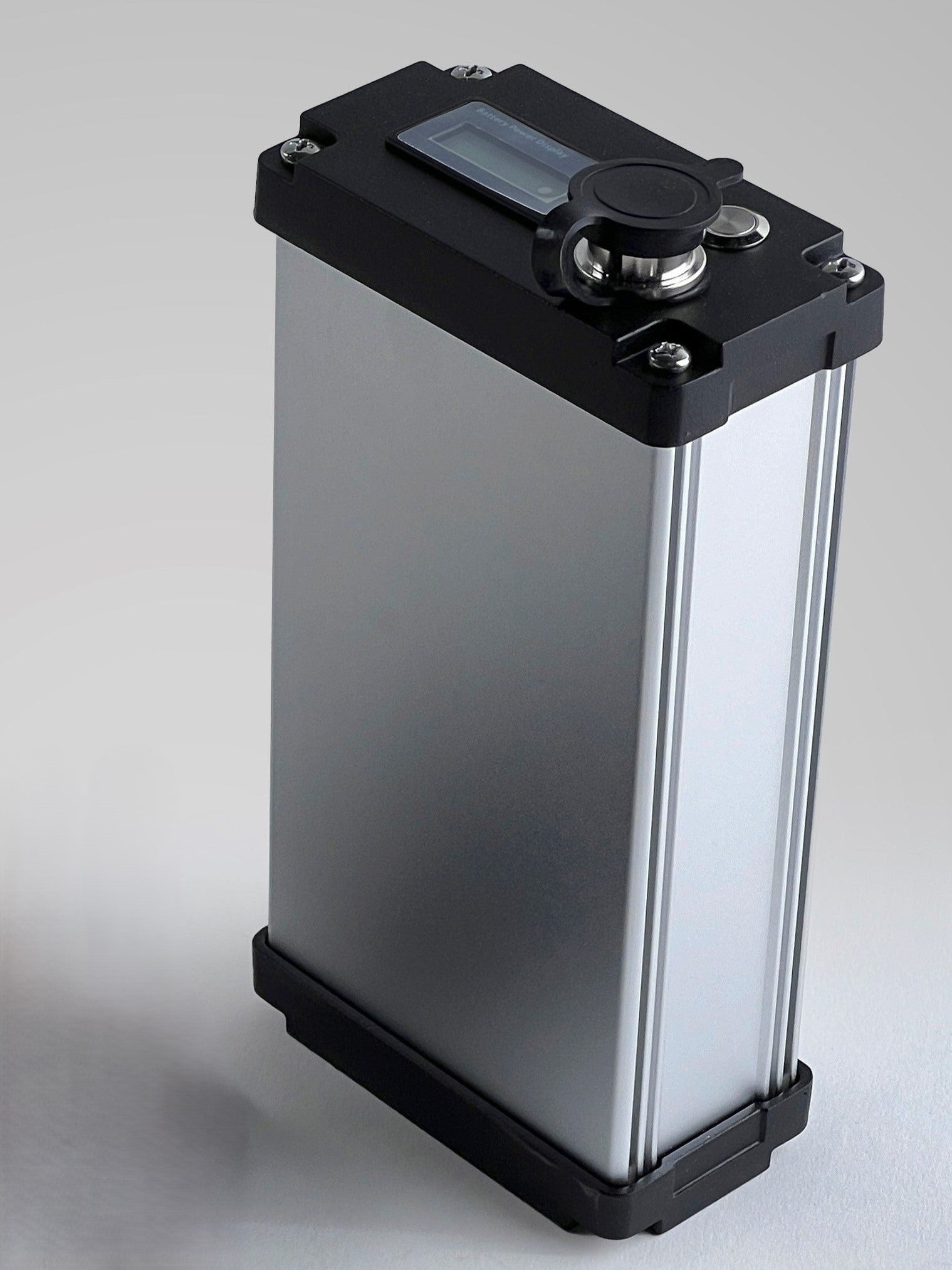 Iconoclast Pro Tilther Mini Small Tiller Lightweight