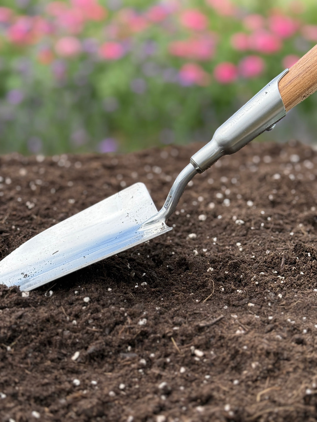 Digging Trowel Hand Tool with Hickory Handle